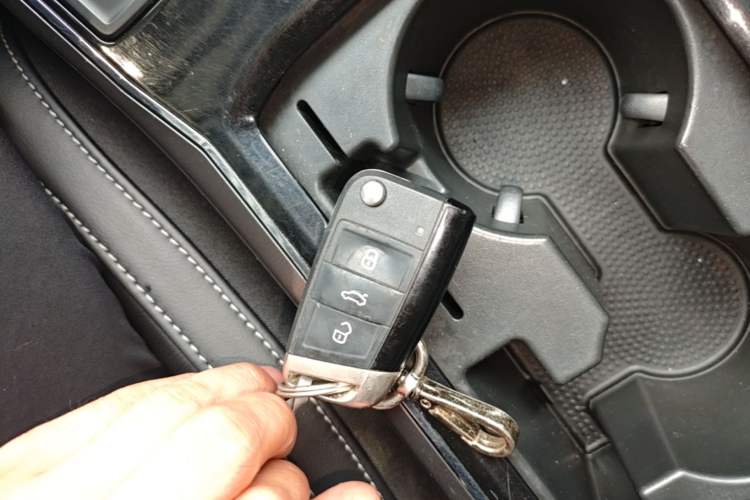 Used Volkswagen Passat 2017 280TSI DSG Luxury Edition Vehicle Key