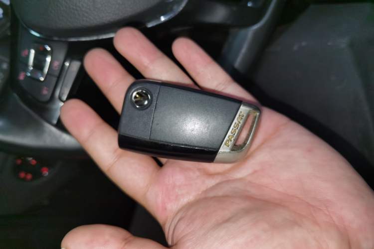 Used Volkswagen Passat 2017 330TSI DSG Prestige Edition Vehicle Key