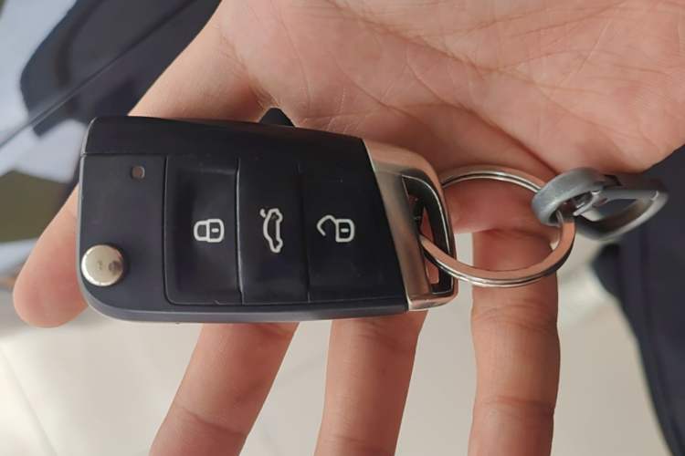 Used Volkswagen Passat 2017 330TSI DSG Prestige Edition Vehicle Key