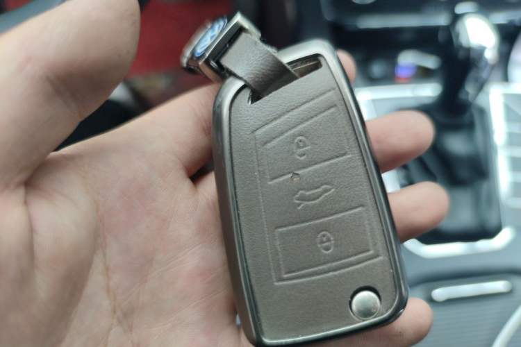 Used Volkswagen Passat 2017 1.8TSI DSG Government Procurement Version (CEA Engine) Vehicle Key