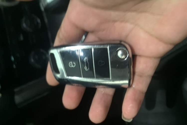Used Volkswagen Passat 2017 330TSI DSG Luxury Edition Vehicle Key