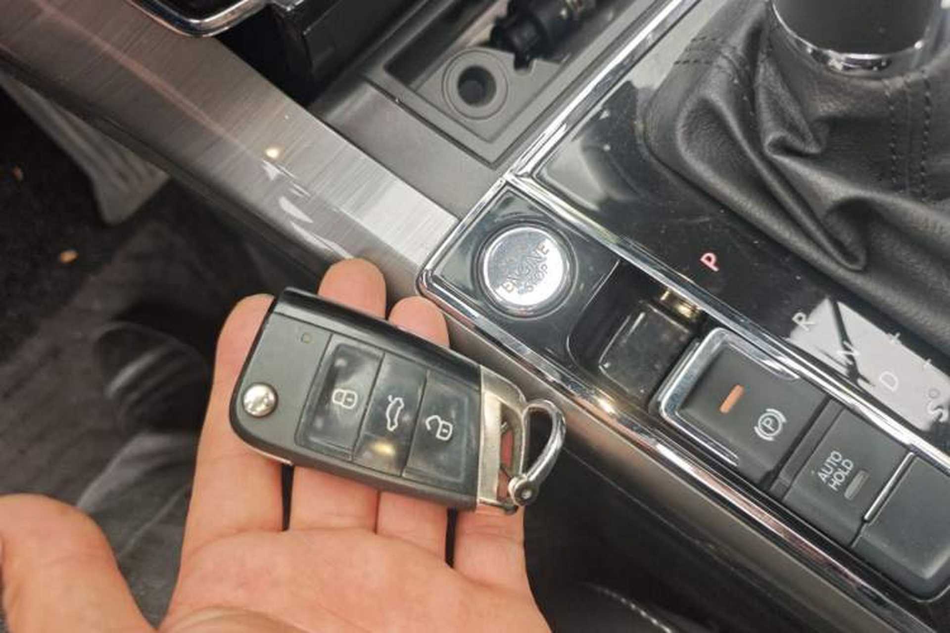 Used Volkswagen Passat 2017 330TSI DSG Luxury Edition Vehicle Key