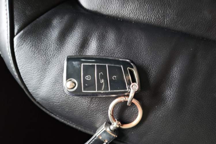 Used Volkswagen Passat 2017 280TSI DSG Luxury Edition Vehicle Key