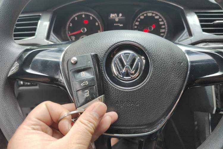 Used Volkswagen Passat 2017 280TSI DSG Luxury Edition Vehicle Key