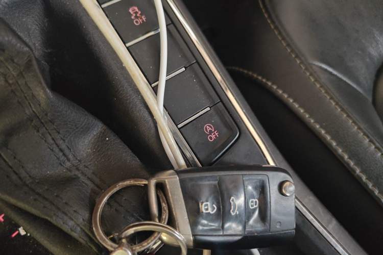 Used Volkswagen Passat 2017 280TSI DSG Luxury Edition Vehicle Key