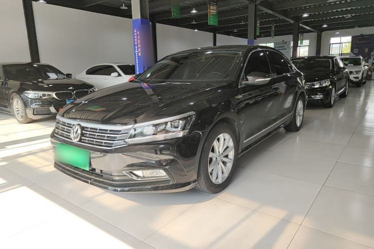 Used Volkswagen Passat 2017 330TSI DSG Luxury Edition Guazi used car, China used car export, Used car for sale, Used cars, Cheapest cars for sale