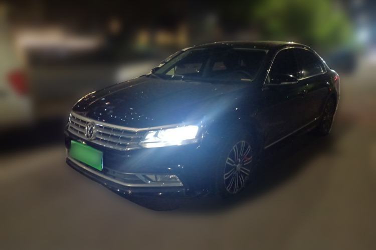 Used Volkswagen Passat 2017 330TSI DSG Prestige Edition Guazi used car, China used car export, Used car for sale, Used  cars, Cheapest cars for sale