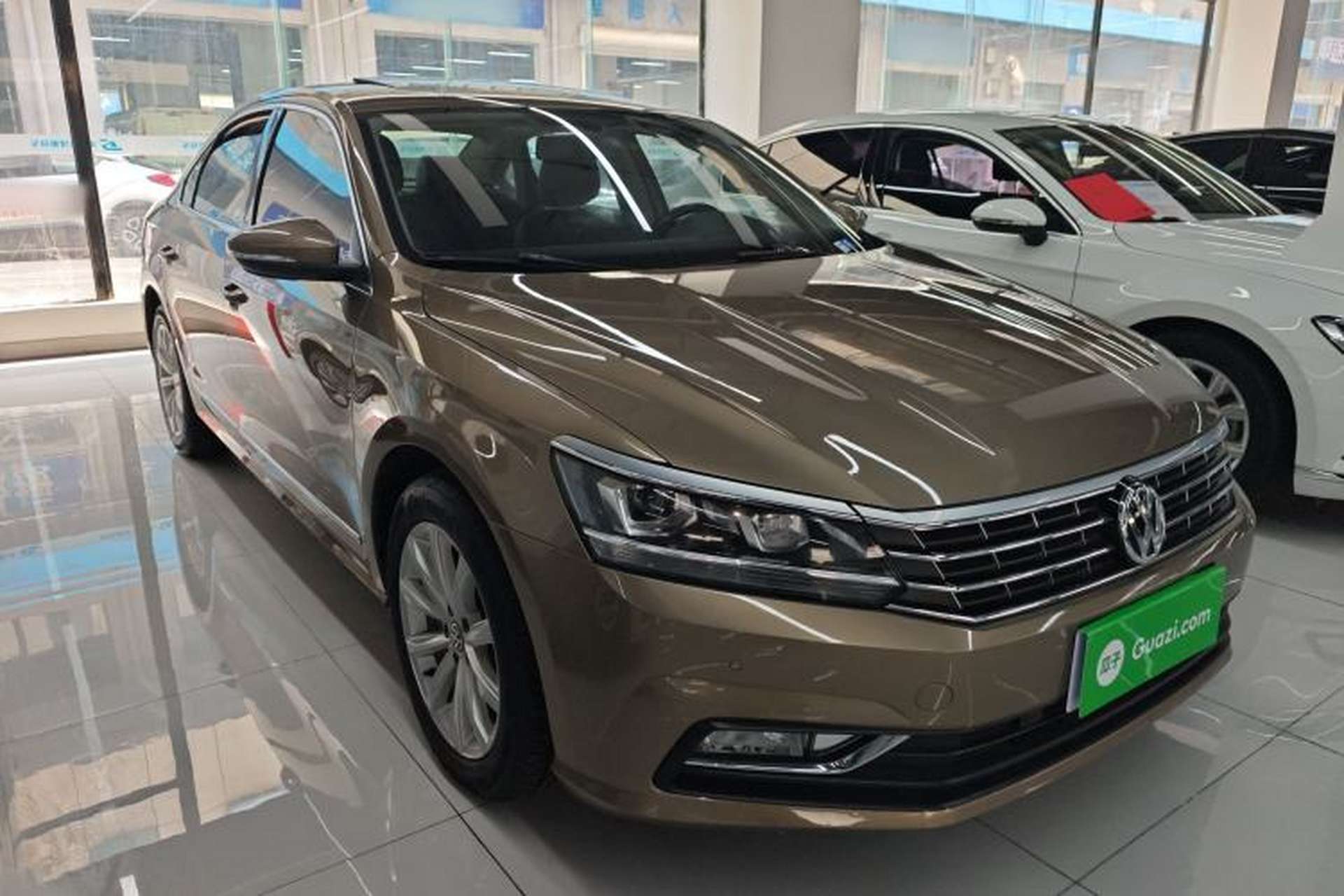 Used Volkswagen Passat 2017 330TSI DSG Luxury Edition Exterior 1