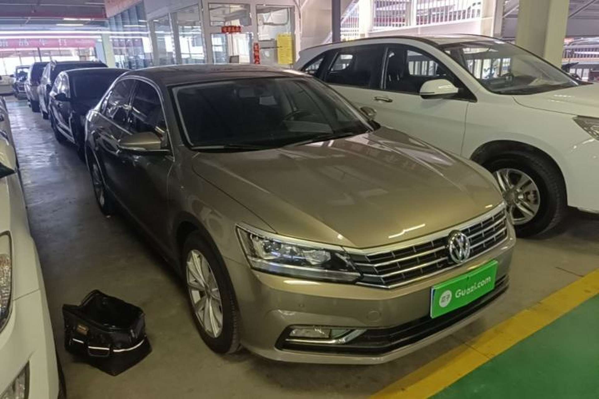 Used Volkswagen Passat 2017 280TSI DSG Luxury Edition Exterior 1