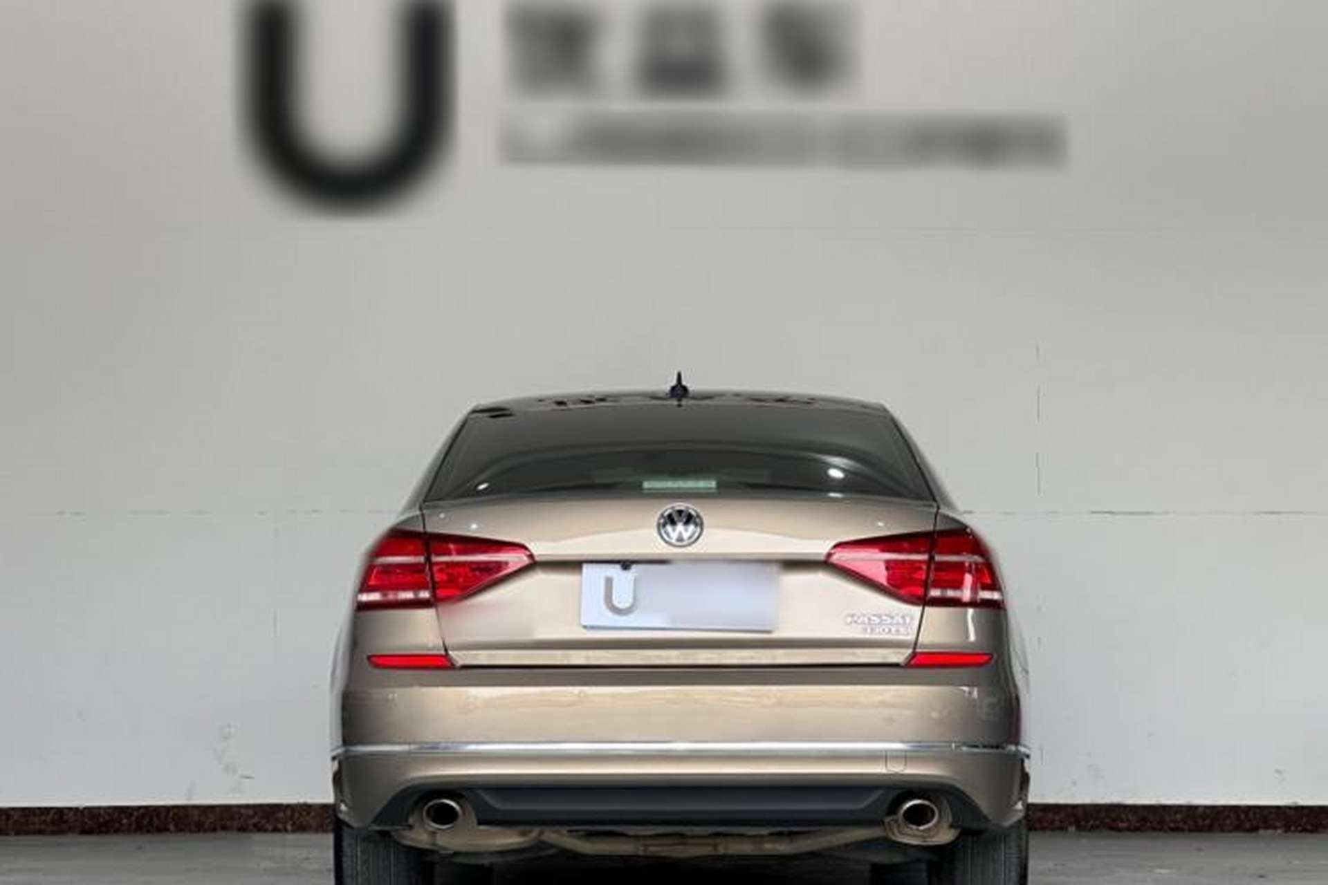 Used Volkswagen Passat 2017 330TSI DSG Luxury Edition Exterior 4
