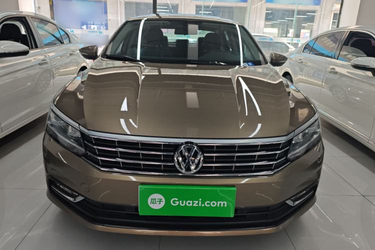 Used Volkswagen Passat 2017 330TSI DSG Luxury Edition Front