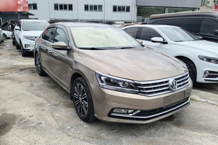 Used Volkswagen Passat 2017 330TSI DSG Prestige Edition Front Right 45 Deg