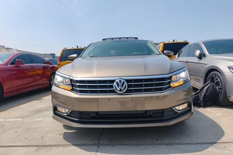 Used Volkswagen Passat 2017 330TSI DSG Luxury Edition Front