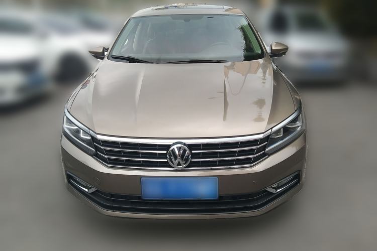 Used Volkswagen Passat 2017 330TSI DSG Luxury Edition Front
