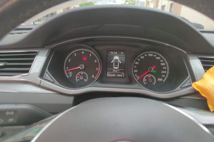 Used Volkswagen Passat 2017 330TSI DSG Luxury Edition Instrument Cluster