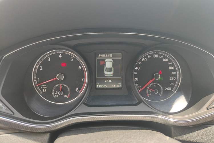 Used Volkswagen Passat 2017 330TSI DSG Prestige Edition Instrument Cluster