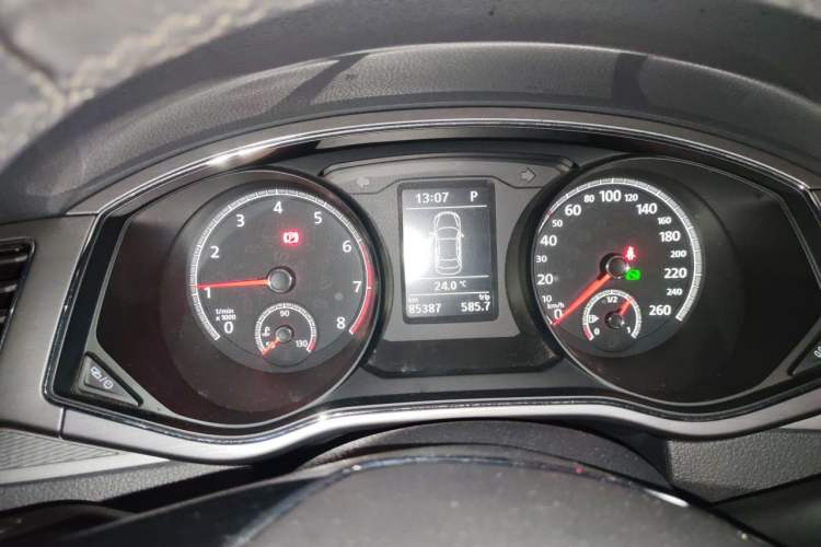 Used Volkswagen Passat 2017 330TSI DSG Luxury Edition Instrument Cluster