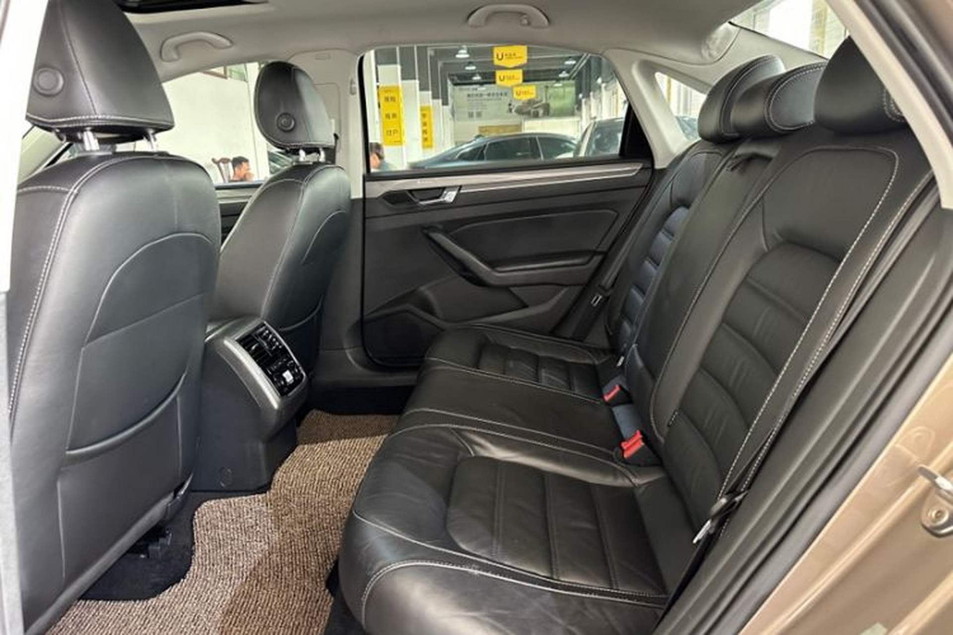 Used Volkswagen Passat 2017 330TSI DSG Luxury Edition Interior 3