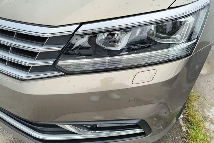 Used Volkswagen Passat 2017 330TSI DSG Prestige Edition Left Front Headlight