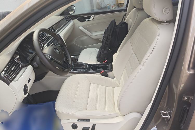 Used Volkswagen Passat 2017 330TSI DSG Prestige Edition Left Front Seat