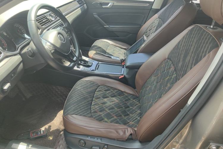 Used Volkswagen Passat 2017 330TSI DSG Prestige Edition Left Front Seat