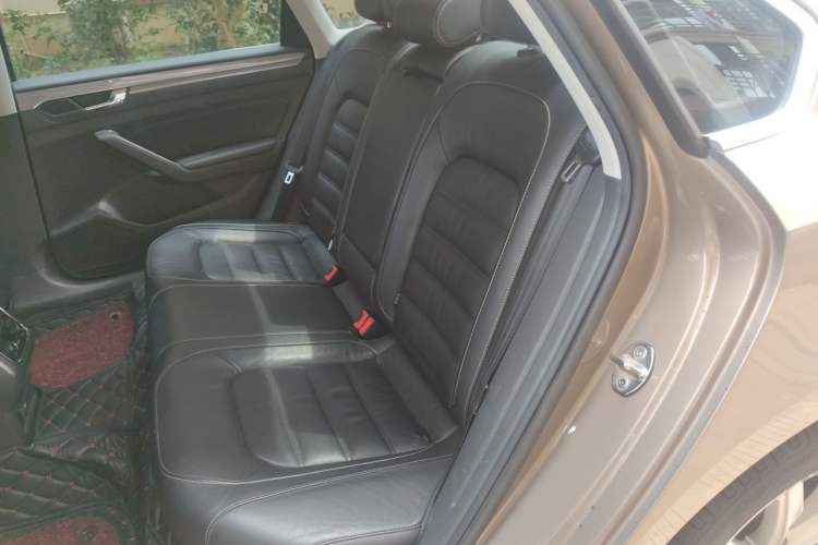 Used Volkswagen Passat 2017 330TSI DSG Luxury Edition Left Rear Seat