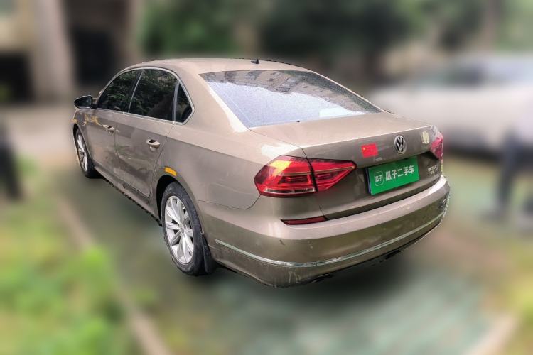 Used Volkswagen Passat 2017 330TSI DSG Luxury Edition Rear Left 45 Deg
