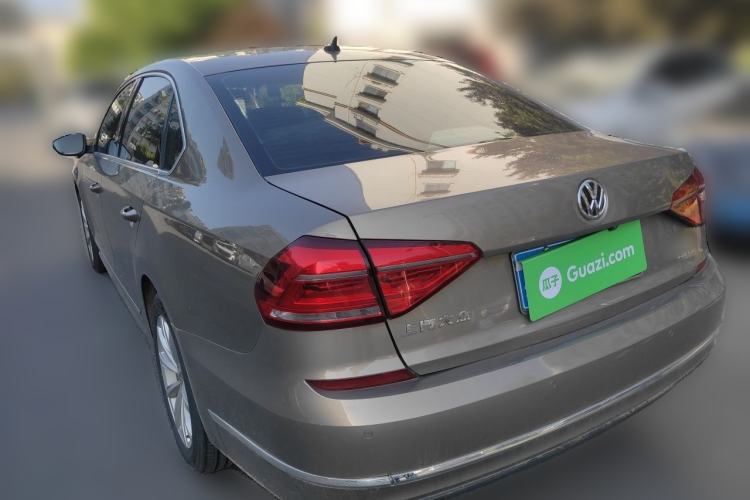 Used Volkswagen Passat 2017 330TSI DSG Luxury Edition Rear Left 45 Deg