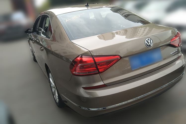 Used Volkswagen Passat 2017 330TSI DSG Luxury Edition Rear Left 45 Deg