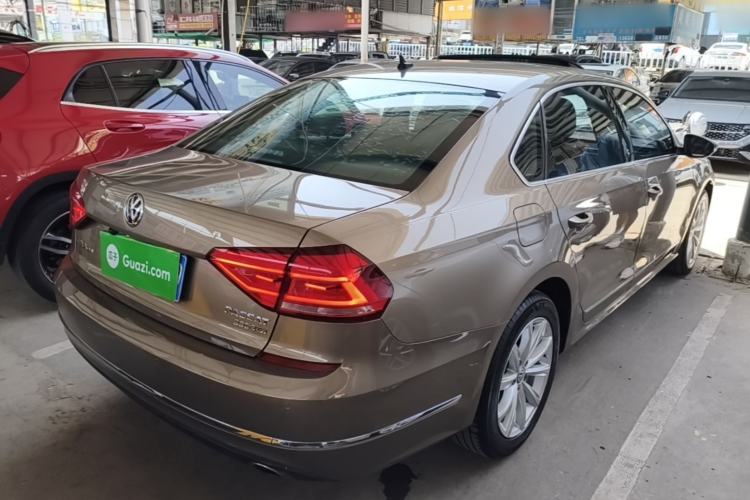 Used Volkswagen Passat 2017 330TSI DSG Luxury Edition Rear Right 45 Deg