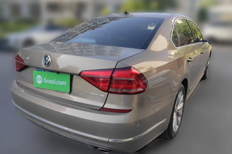 Used Volkswagen Passat 2017 330TSI DSG Luxury Edition Rear Right 45 Deg