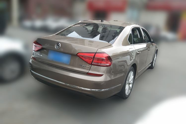 Used Volkswagen Passat 2017 330TSI DSG Luxury Edition Rear Right 45 Deg