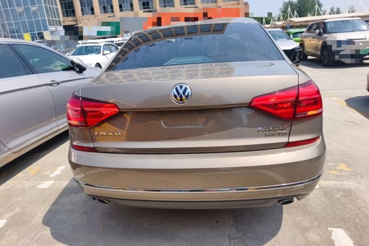 Used Volkswagen Passat 2017 330TSI DSG Luxury Edition Rear