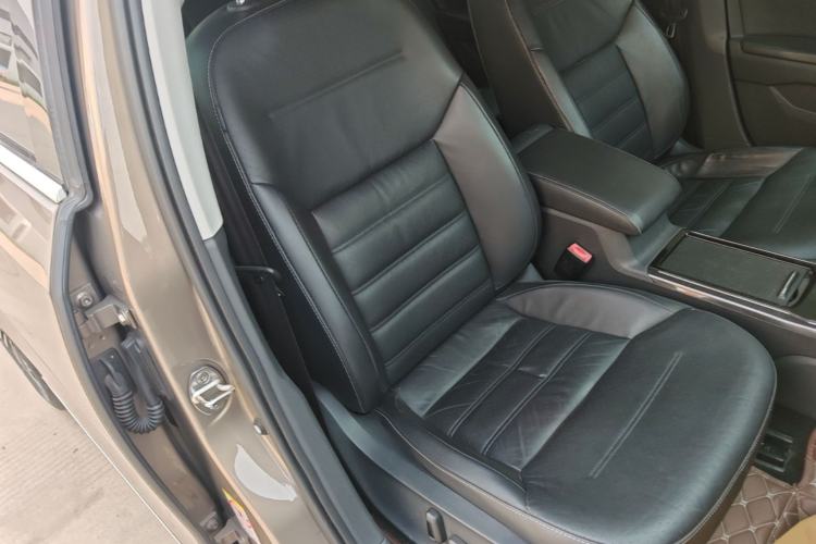 Used Volkswagen Passat 2017 330TSI DSG Prestige Edition Right Front Seat