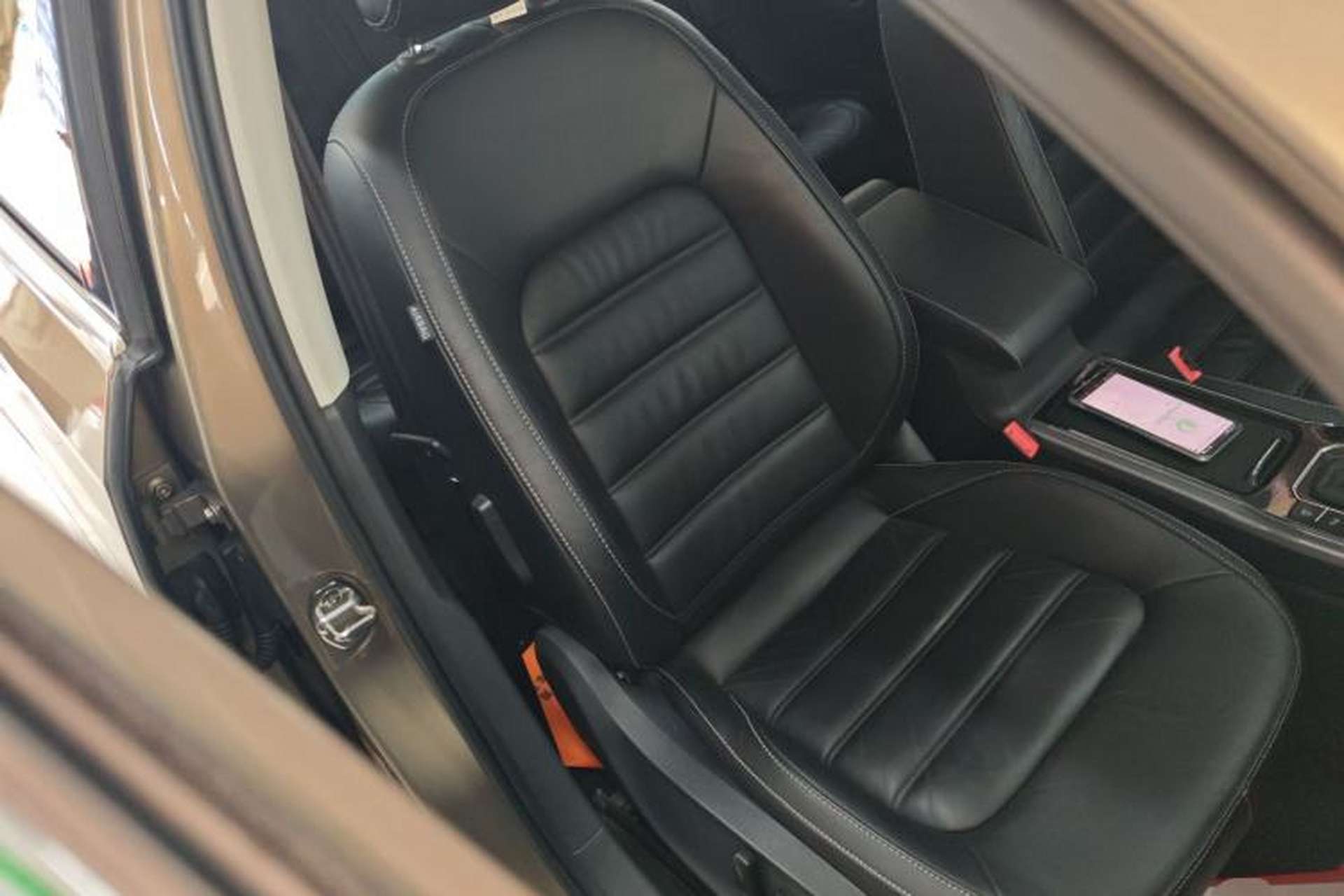 Used Volkswagen Passat 2017 330TSI DSG Luxury Edition Right Front Seat