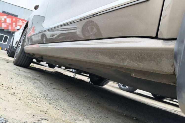Used Volkswagen Passat 2017 330TSI DSG Prestige Edition Right Side Sill
