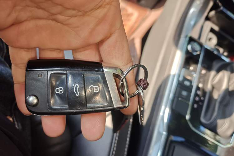 Used Volkswagen Passat 2017 330TSI DSG Luxury Edition Vehicle Key