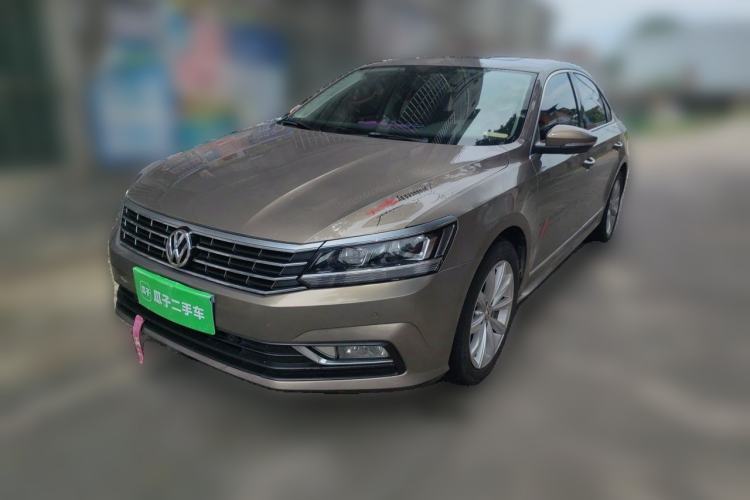 Used Volkswagen Passat 2017 330TSI DSG Luxury Edition Guazi used car, China used car export, Used car for sale, Used  cars, Cheapest cars for sale