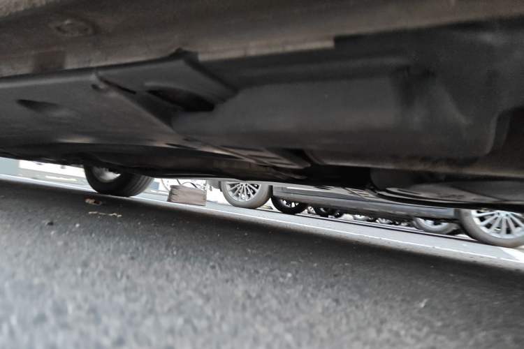 Used Volkswagen Passat 2017 330TSI DSG Luxury Edition Chassis Rear Left