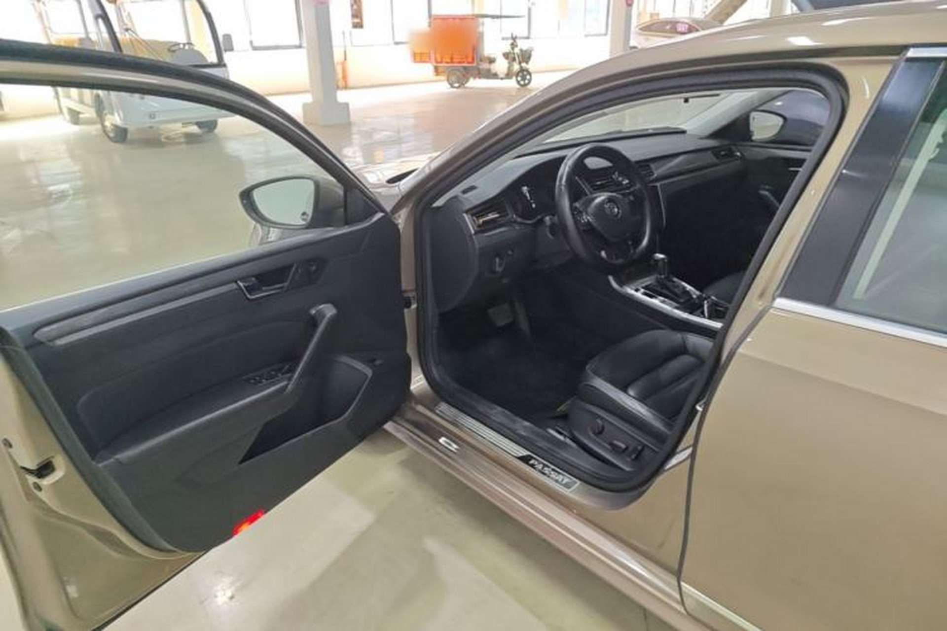 Used Volkswagen Passat 2017 330TSI DSG Luxury Edition Driver Seat