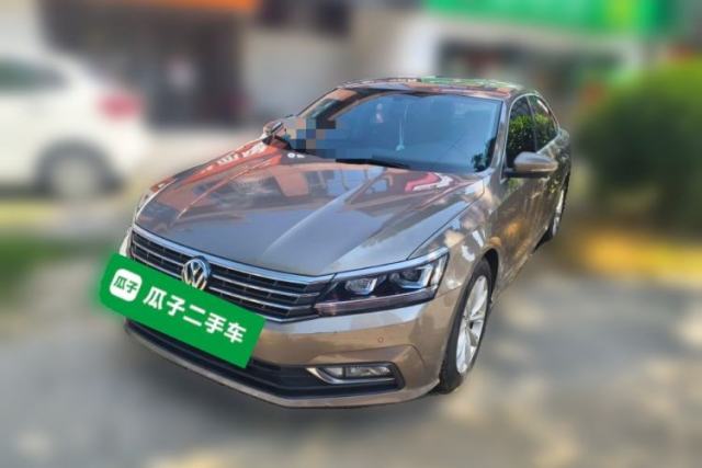 Ojetý Volkswagen Passat 2017 330TSI DSG Luxury Edition