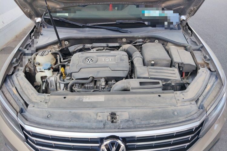 Used Volkswagen Passat 2017 330TSI DSG Luxury Edition Engine Bay