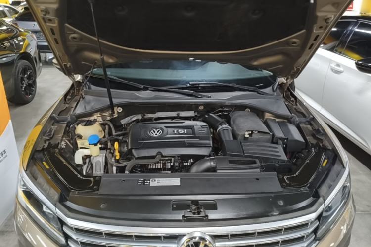 Used Volkswagen Passat 2017 330TSI DSG Prestige Edition Engine Bay