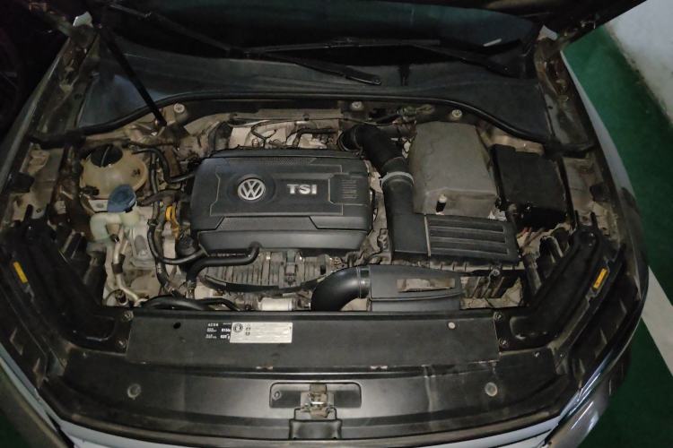 Used Volkswagen Passat 2017 330TSI DSG Prestige Edition Engine Bay