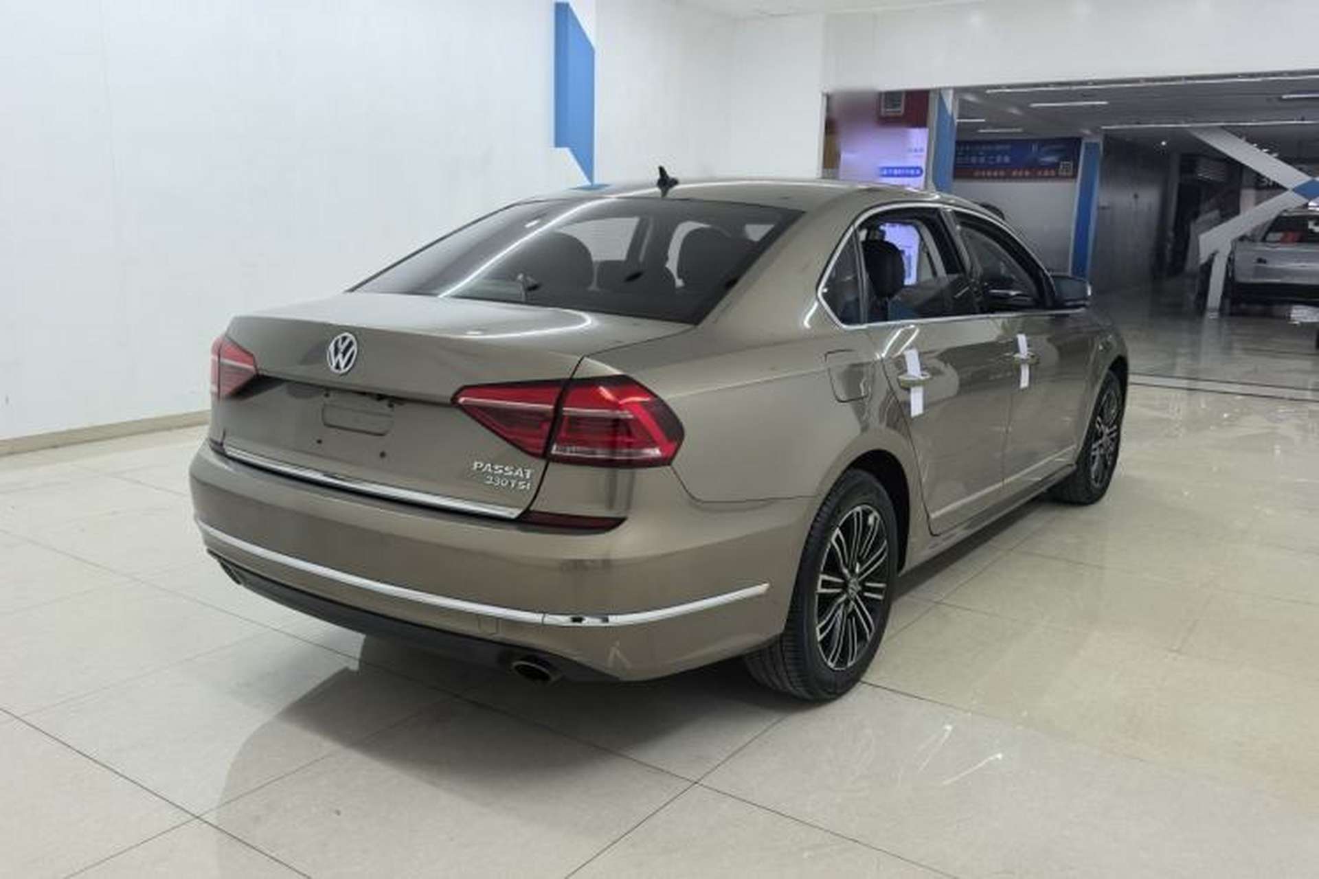 Used Volkswagen Passat 2017 330TSI DSG Prestige Edition Exterior 3