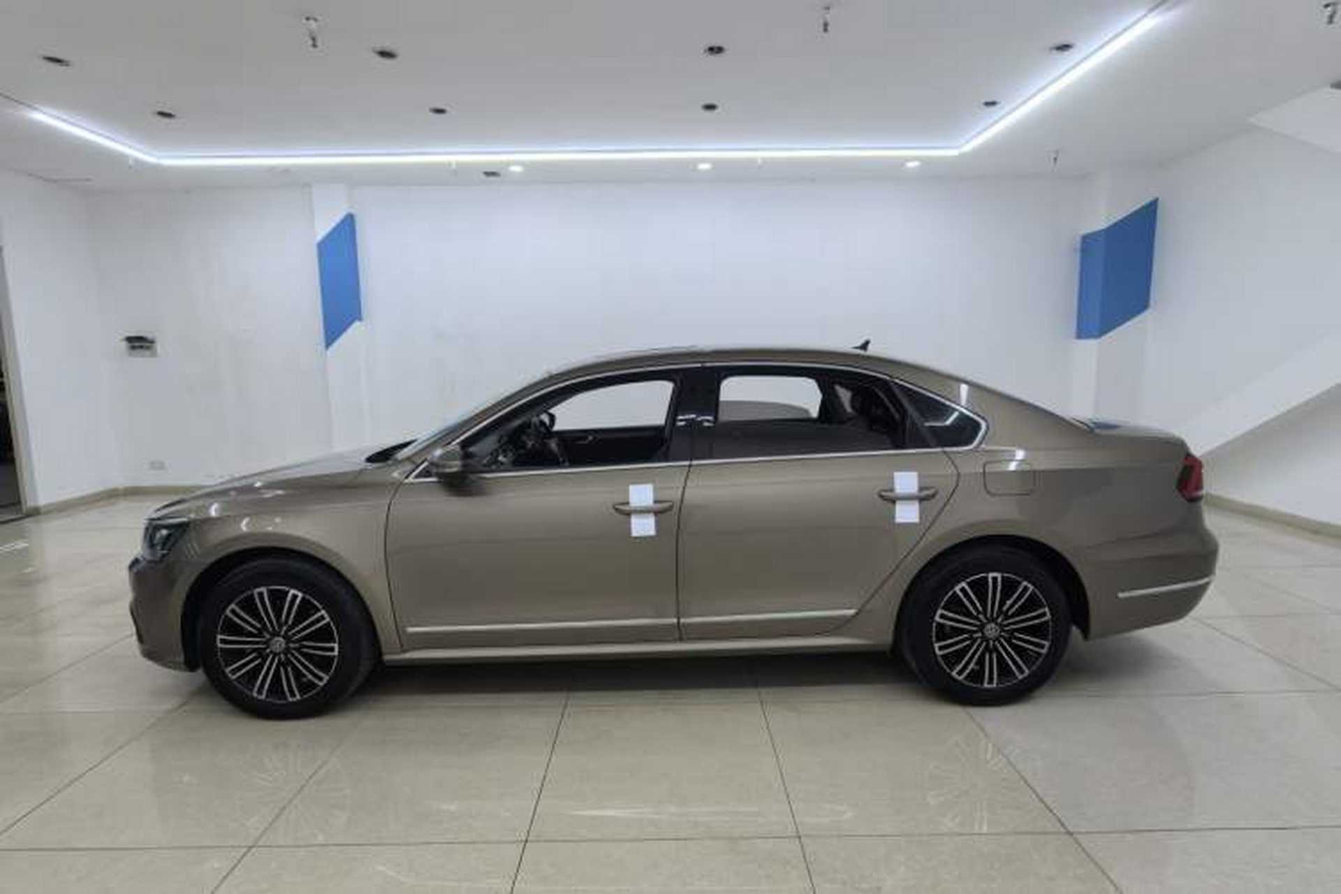 Used Volkswagen Passat 2017 330TSI DSG Prestige Edition Exterior 4