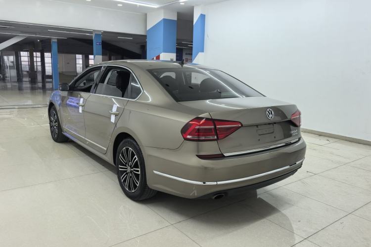 Used Volkswagen Passat 2017 330TSI DSG Prestige Edition Exterior 5