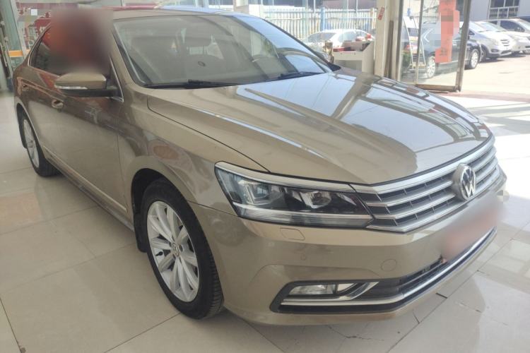 Used Volkswagen Passat 2017 330TSI DSG Prestige Edition Front Right 45 Deg
