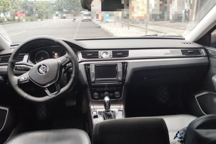 Used Volkswagen Passat 2017 330TSI DSG Prestige Edition Headliner