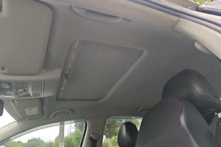 Used Volkswagen Passat 2017 280TSI DSG Luxury Edition Headliner